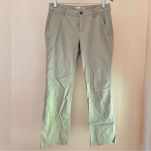 “The Flirt” Khaki Pants | Women Size 6 Short | Old Navy | Work & Play